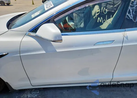 2017 Tesla Model S из США, поврежденный, VIN 5YJSA1E27HF179026